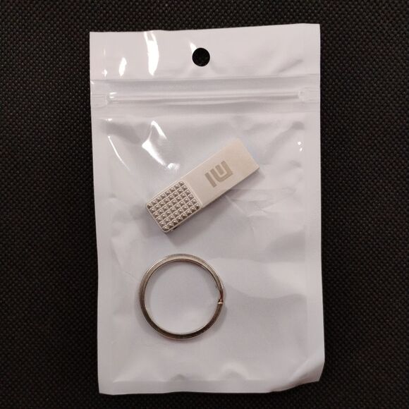 Metal USB Flash Drive 2TB 3.0 High Speed NWT - Picture 4 of 11